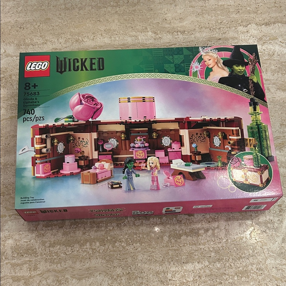 NEW 🆕 LEGO Wicked Set with Pink and Green Details 740 pieces 8+ / 75683